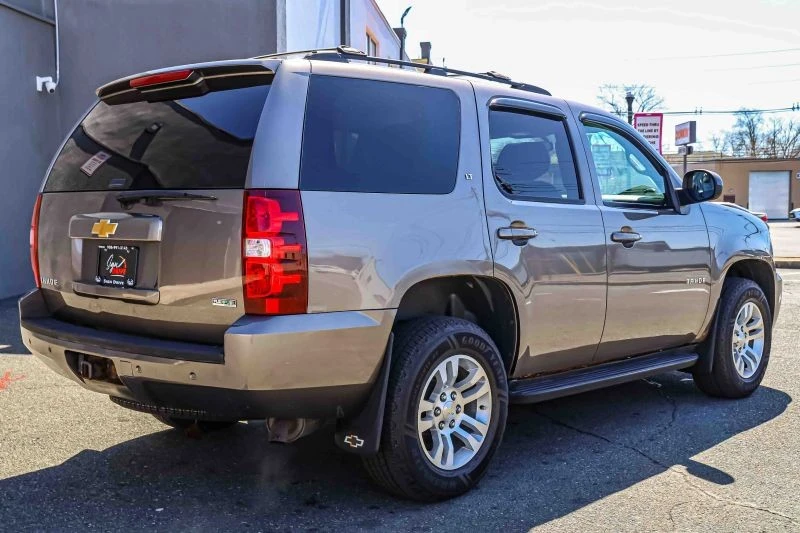 2012 Chevrolet Tahoe 3rd Gen - Image 6 of 12