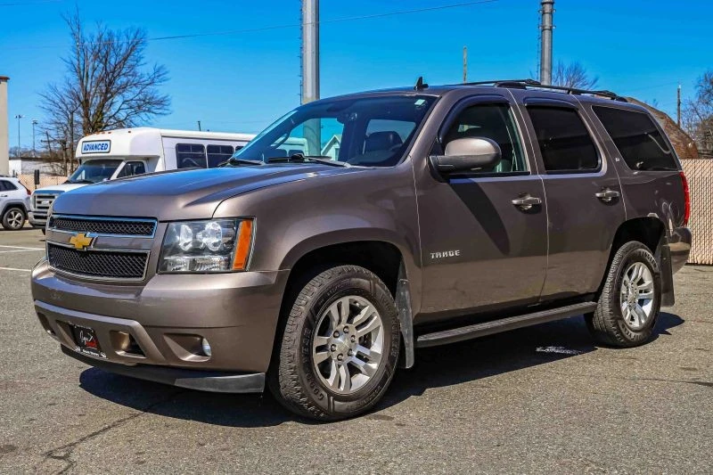 2012 Chevrolet Tahoe 3rd Gen - Image 3 of 12