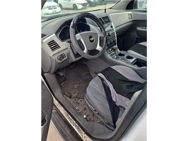2012 Chevrolet Traverse - Image 7 of 9