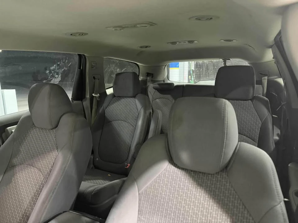 2012 Chevrolet Traverse - Image 5 of 5