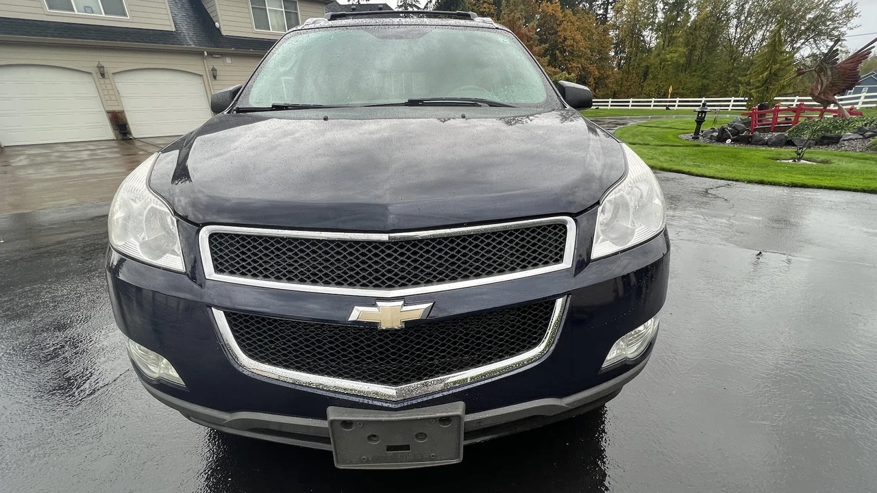 2012 Chevrolet Traverse - Image 24 of 29
