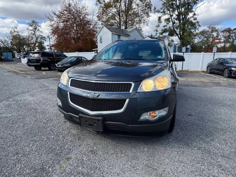 2012 Chevrolet Traverse - Image 2 of 12
