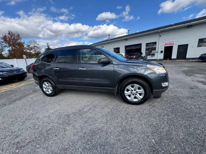 2012 Chevrolet Traverse - Image 9 of 12