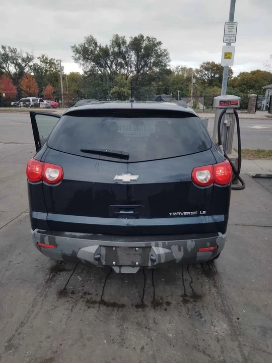 2012 Chevrolet Traverse - Image 6 of 12