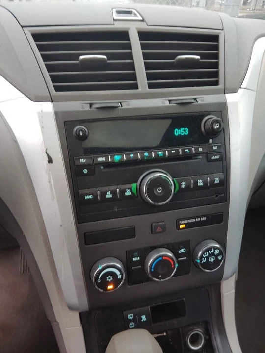 2012 Chevrolet Traverse - Image 10 of 12