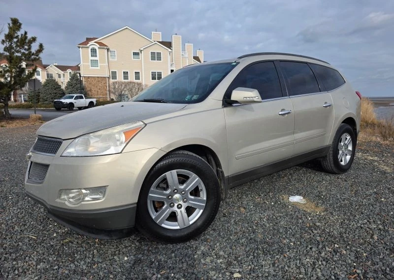 2012 Chevrolet Traverse - Image 3 of 12