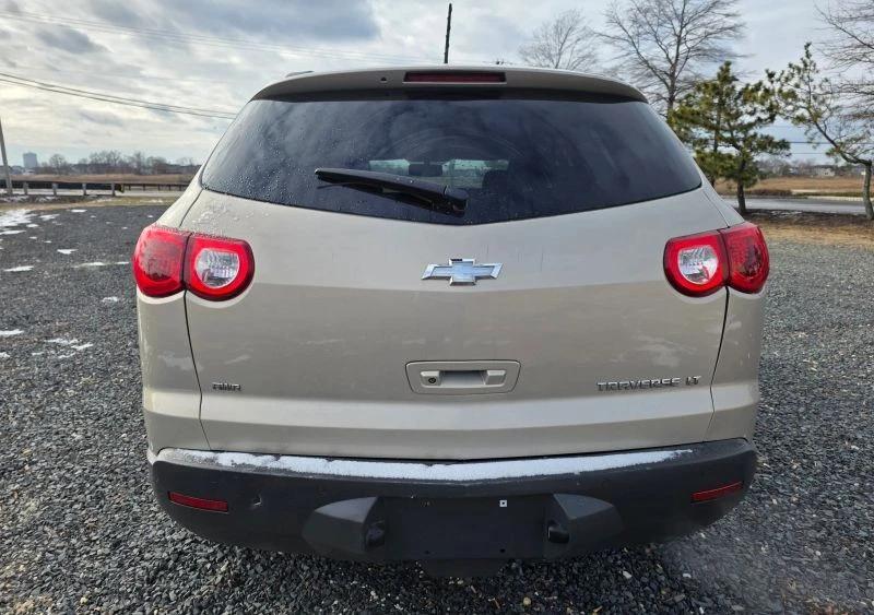 2012 Chevrolet Traverse - Image 5 of 12
