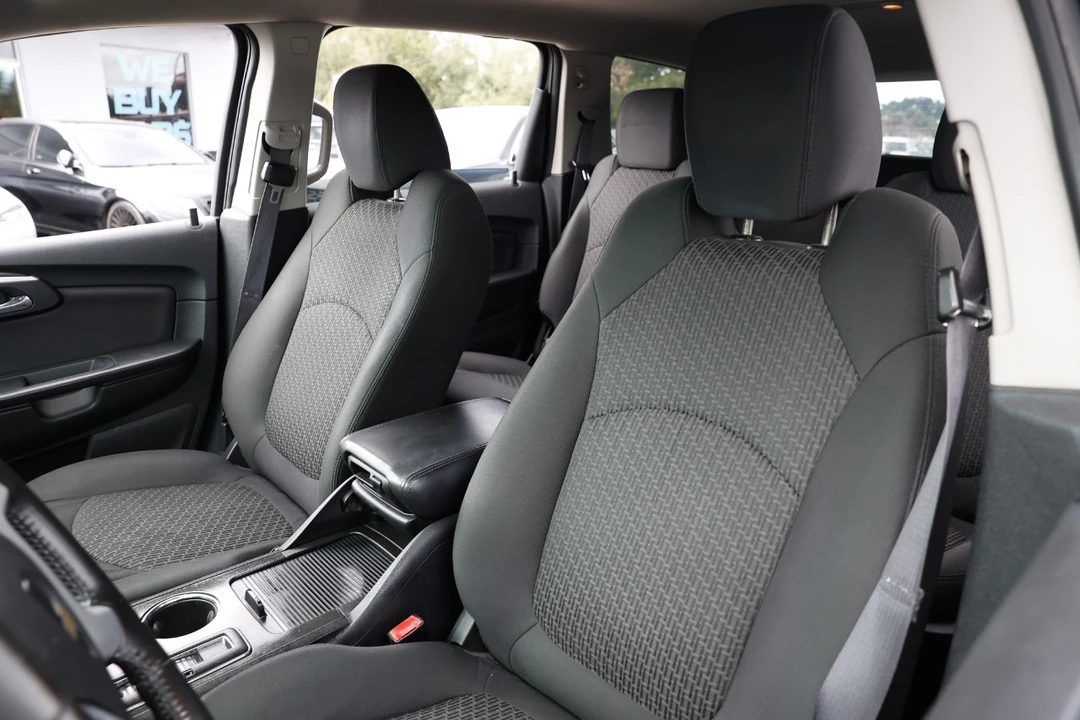 2012 Chevrolet Traverse - Image 6 of 21