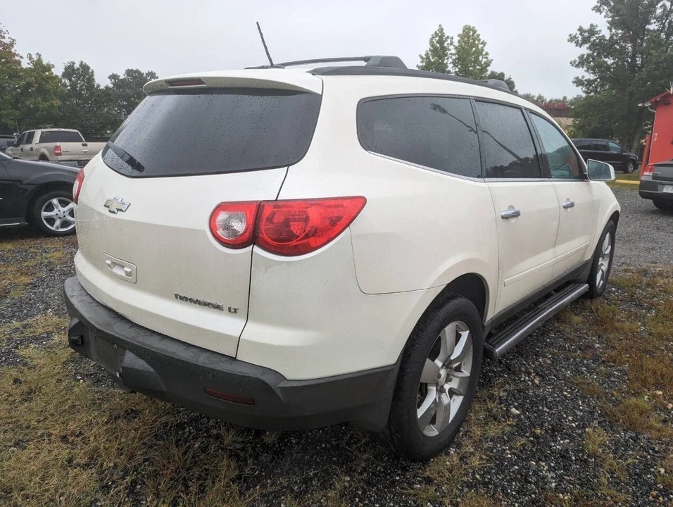 2012 Chevrolet Traverse - Image 3 of 12