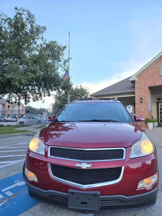 2012 Chevrolet Traverse - Image 3 of 13