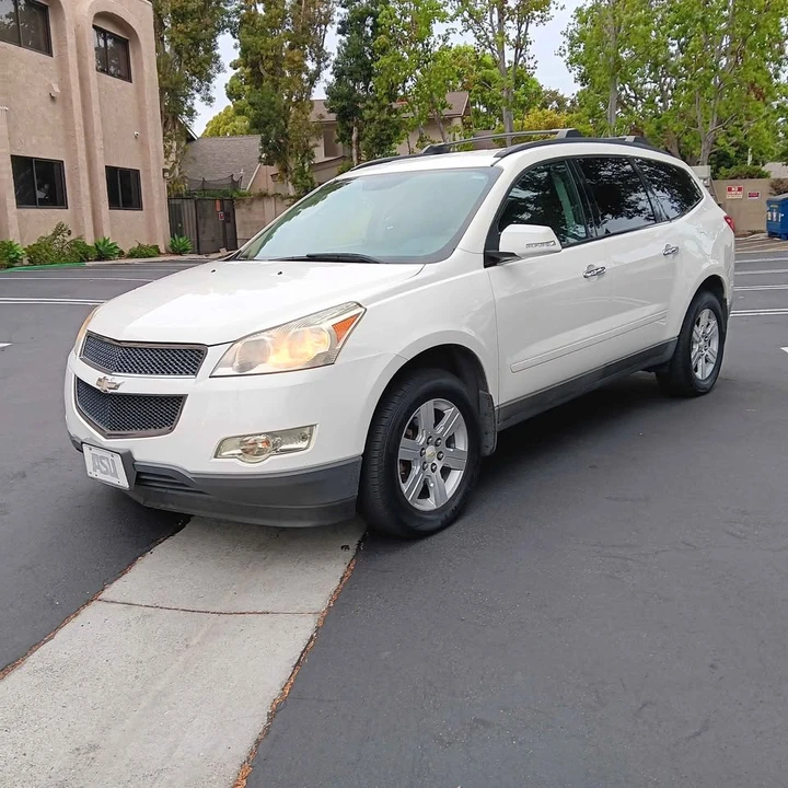 2012 Chevrolet Traverse - Image 7 of 14