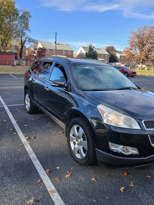 2012 Chevrolet Traverse - Image 3 of 8