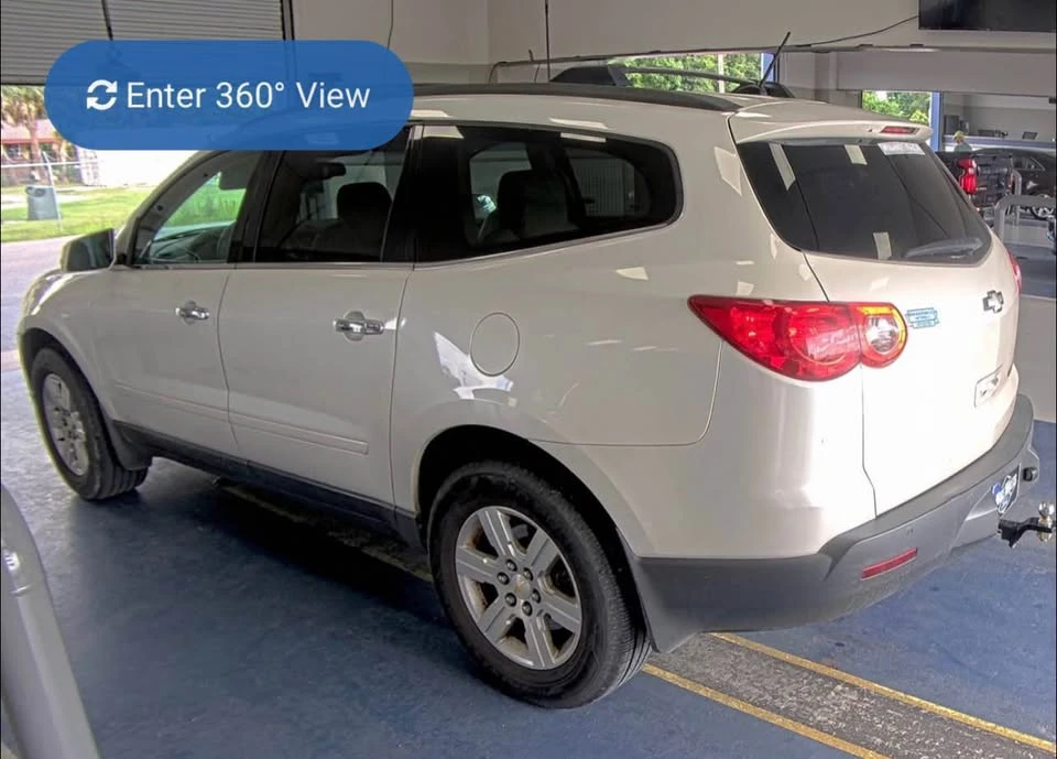2012 Chevrolet Traverse - Image 4 of 6
