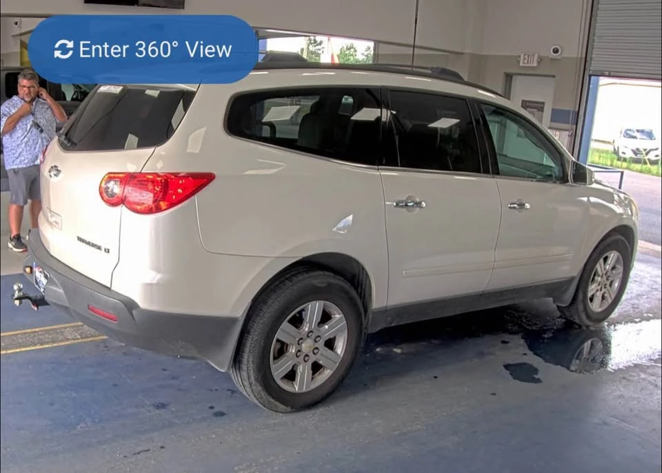2012 Chevrolet Traverse - Image 3 of 6