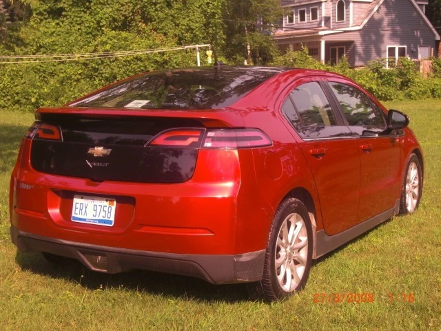 2012 Chevrolet Volt - Image 5 of 10