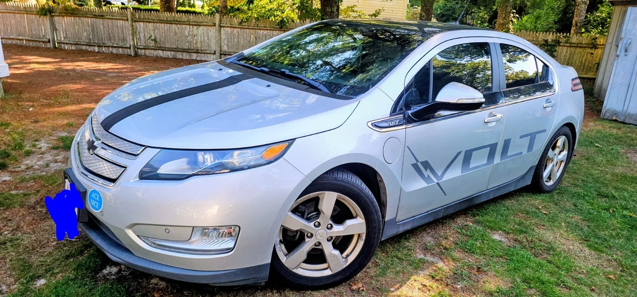 2012 Chevrolet Volt - Image 15 of 15