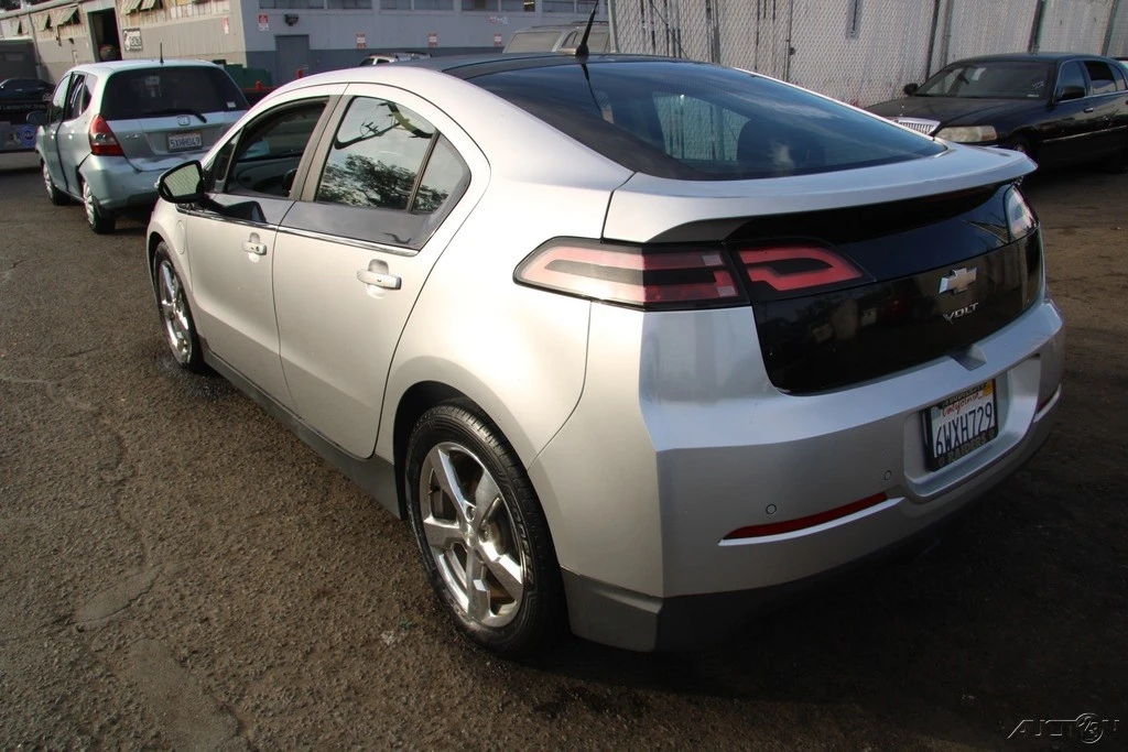 2012 Chevrolet Volt - Image 7 of 21