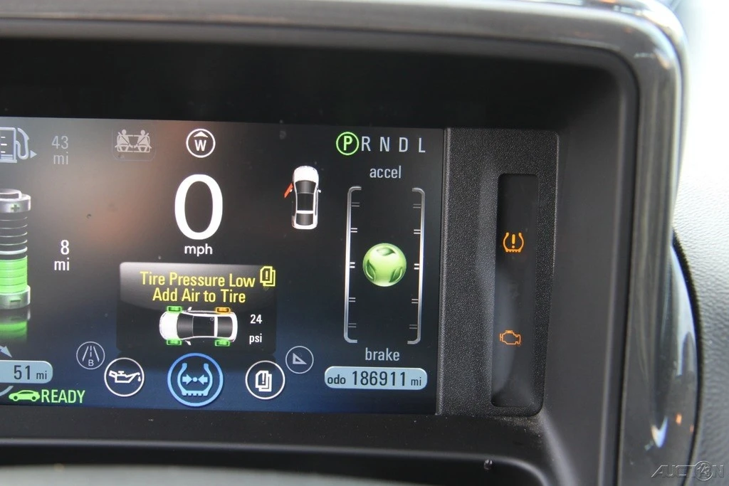 2012 Chevrolet Volt - Image 18 of 21