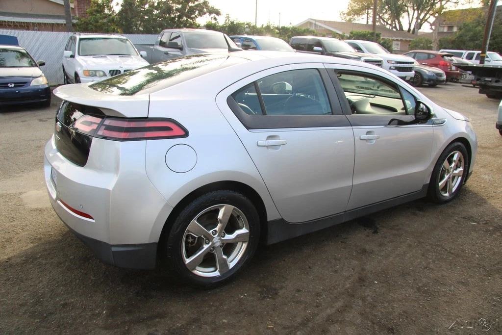 2012 Chevrolet Volt - Image 4 of 21