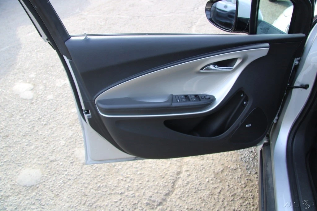 2012 Chevrolet Volt - Image 13 of 21