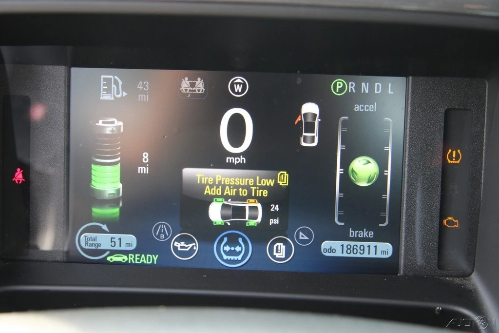 2012 Chevrolet Volt - Image 17 of 21