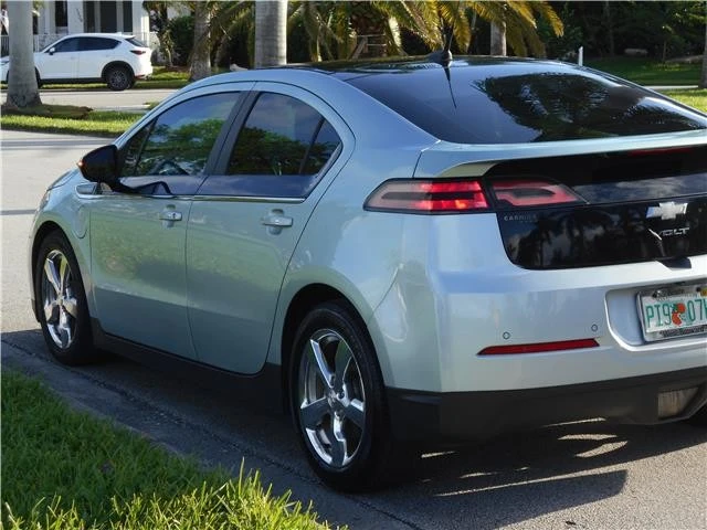 2012 Chevrolet Volt - Image 9 of 12