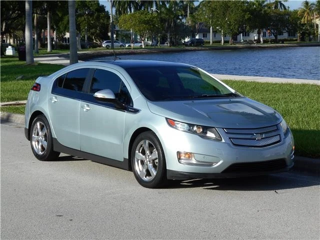 2012 Chevrolet Volt - Image 2 of 12
