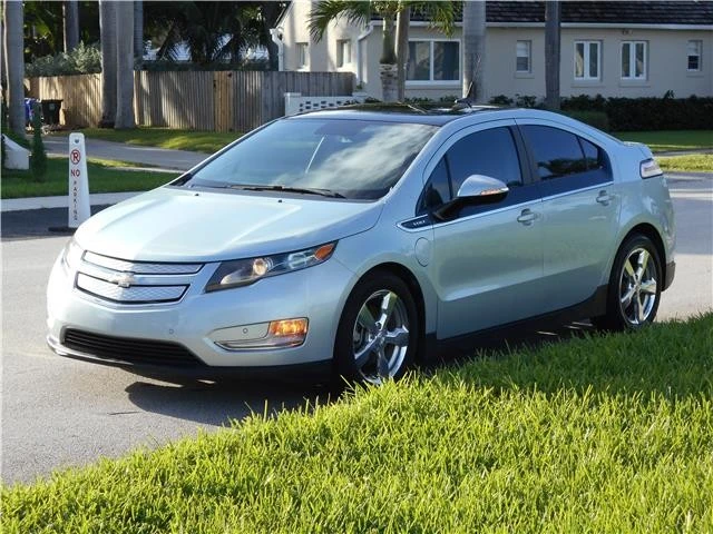 2012 Chevrolet Volt - Image 6 of 12