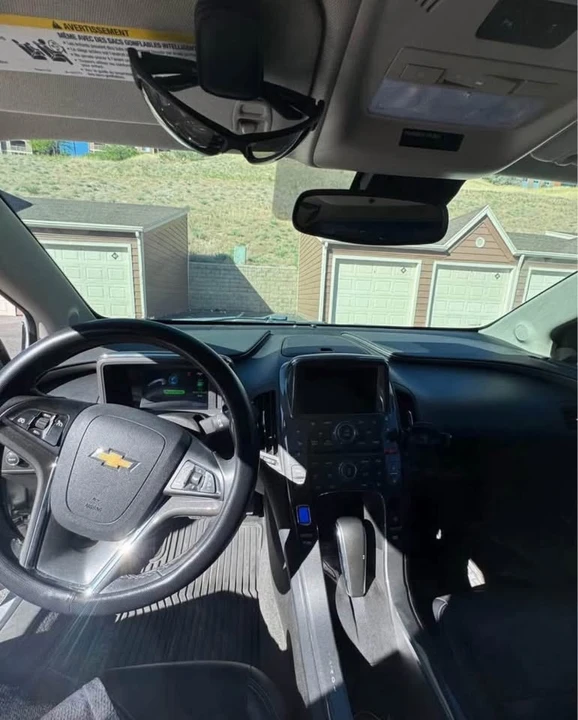 2012 Chevrolet Volt - Image 6 of 8