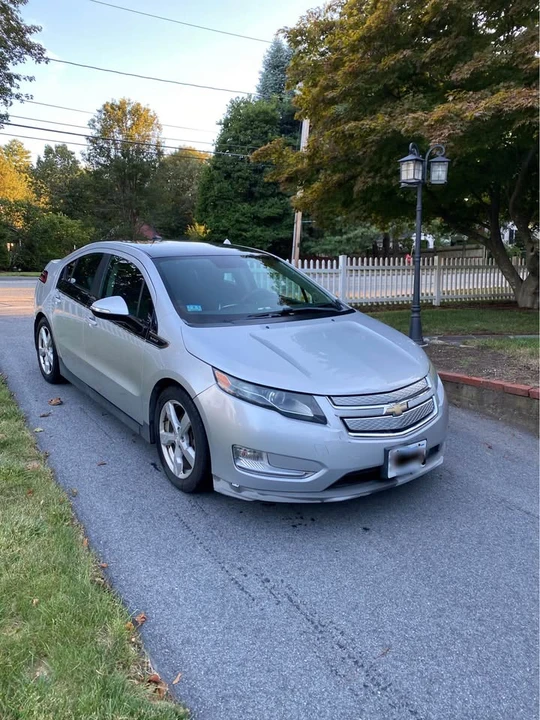 2012 Chevrolet Volt - Image 2 of 12