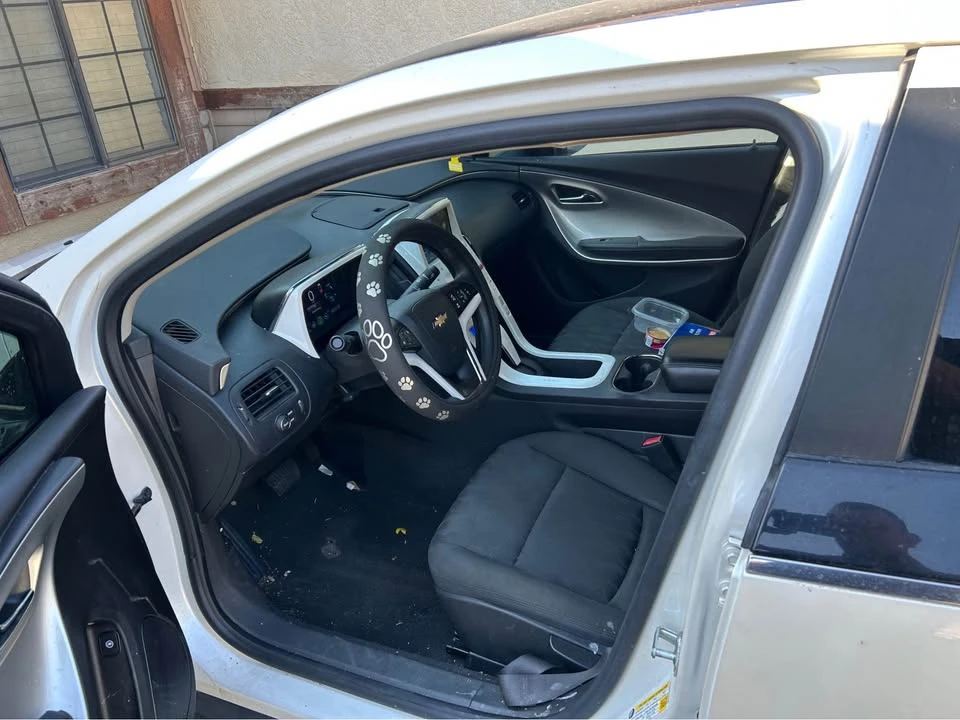 2012 Chevrolet Volt - Image 5 of 6