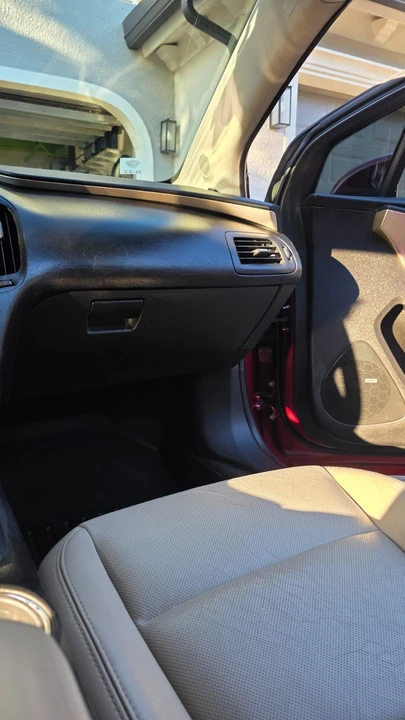 2012 Chevrolet Volt - Image 15 of 21