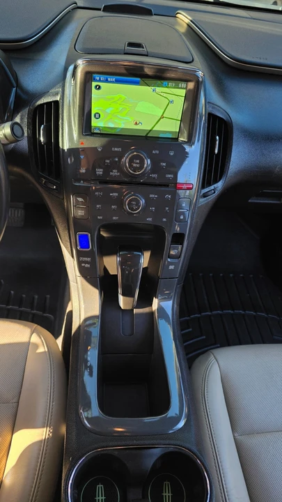 2012 Chevrolet Volt - Image 16 of 21