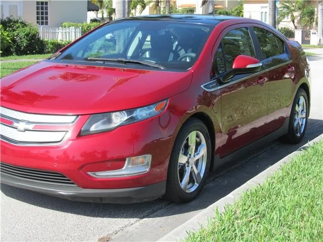 2012 Chevrolet Volt - Image 10 of 12