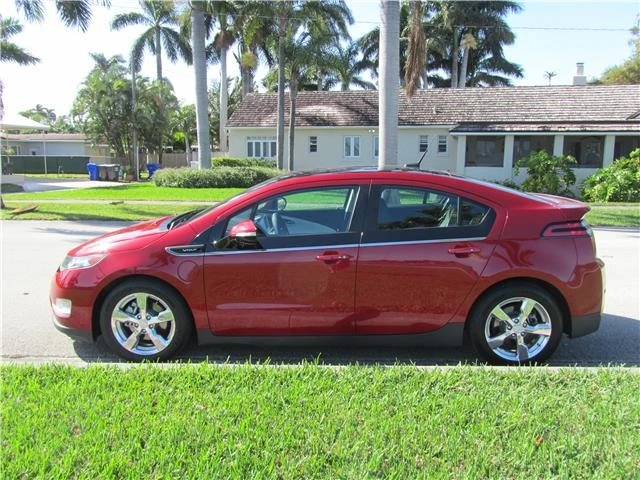 2012 Chevrolet Volt - Image 8 of 12