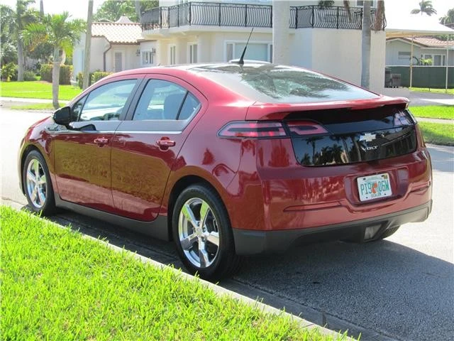 2012 Chevrolet Volt - Image 7 of 12