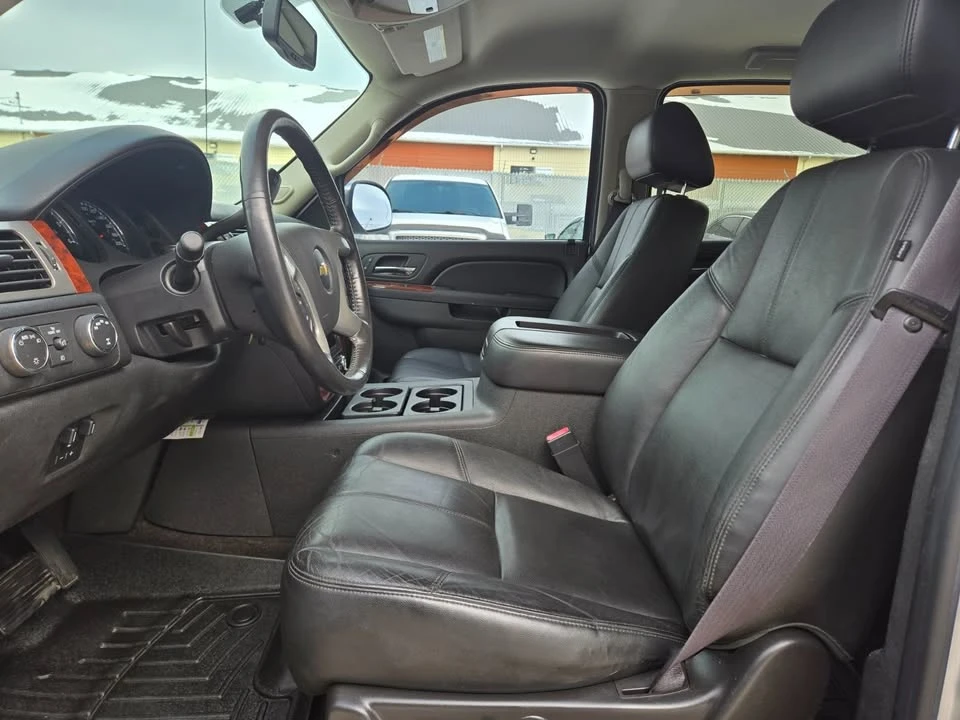 2012 Chevrolet Avalanche - Image 18 of 20