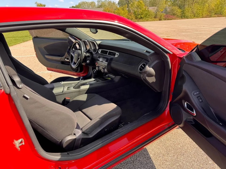 2012 Chevrolet Camaro 5th Gen - Image 5 of 11