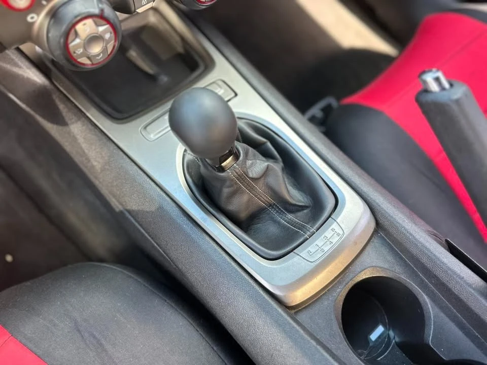 2012 Chevrolet Camaro 5th Gen - Image 11 of 17