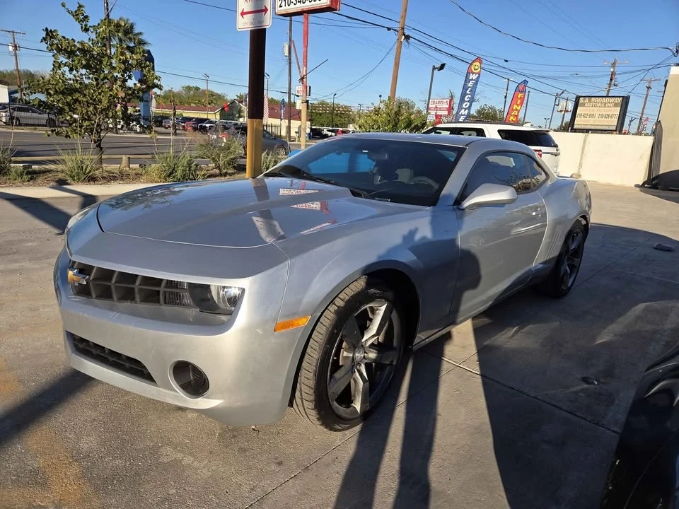 2012 Chevrolet Camaro 5th Gen - Image 2 of 9