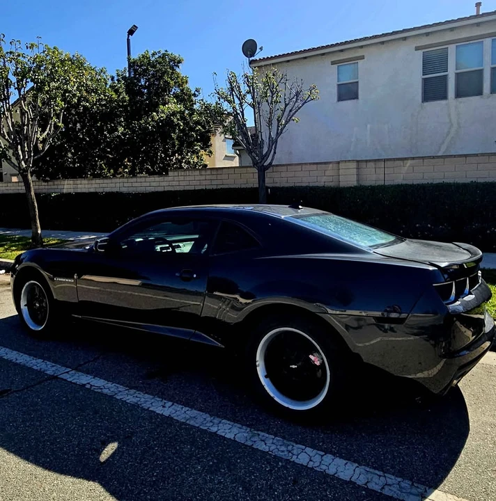 2012 Chevrolet Camaro 5th Gen - Image 5 of 10
