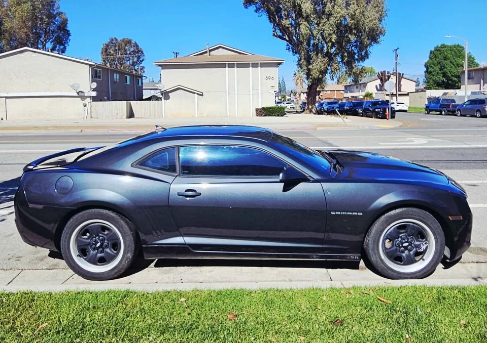 2012 Chevrolet Camaro 5th Gen - Image 2 of 10