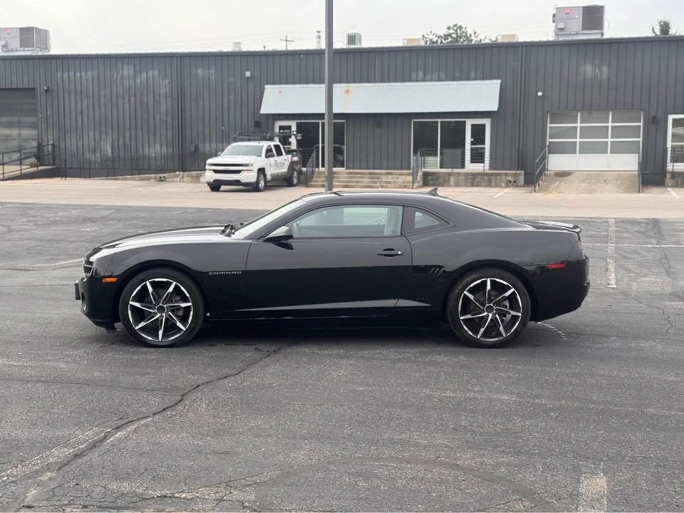 2012 Chevrolet Camaro 5th Gen - Image 2 of 15