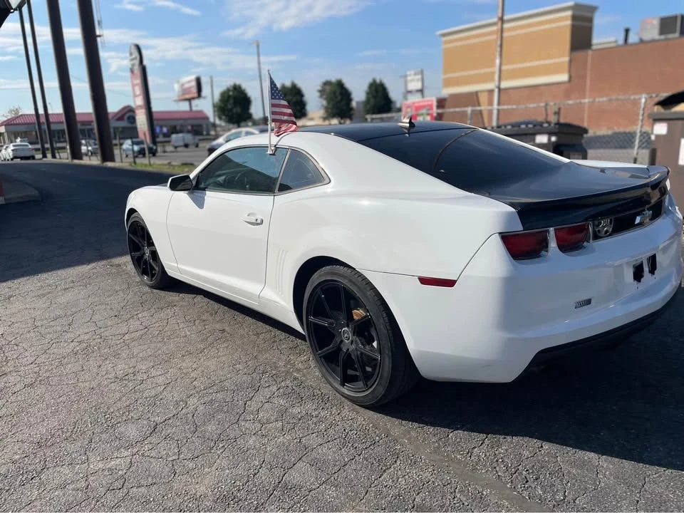 2012 Chevrolet Camaro 5th Gen - Image 2 of 13