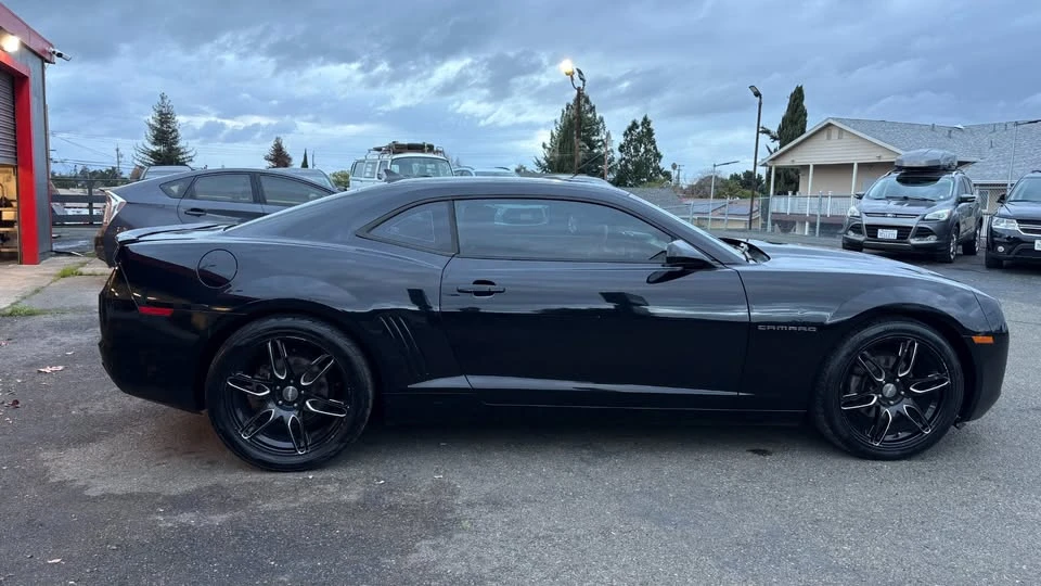 2012 Chevrolet Camaro 5th Gen - Image 6 of 13