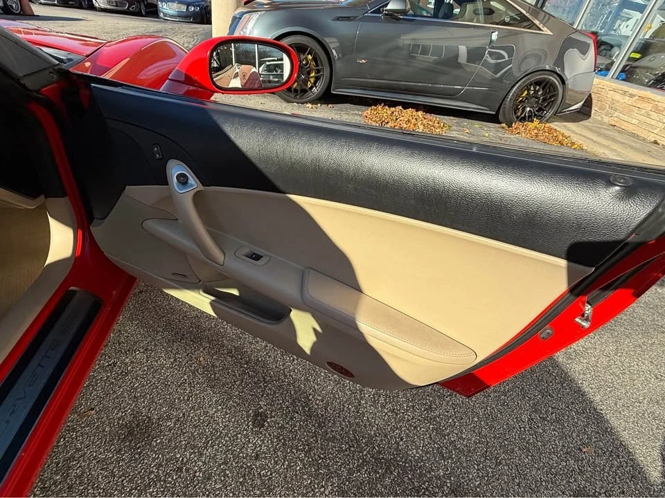 2012 Chevrolet Corvette C6 - Image 15 of 17