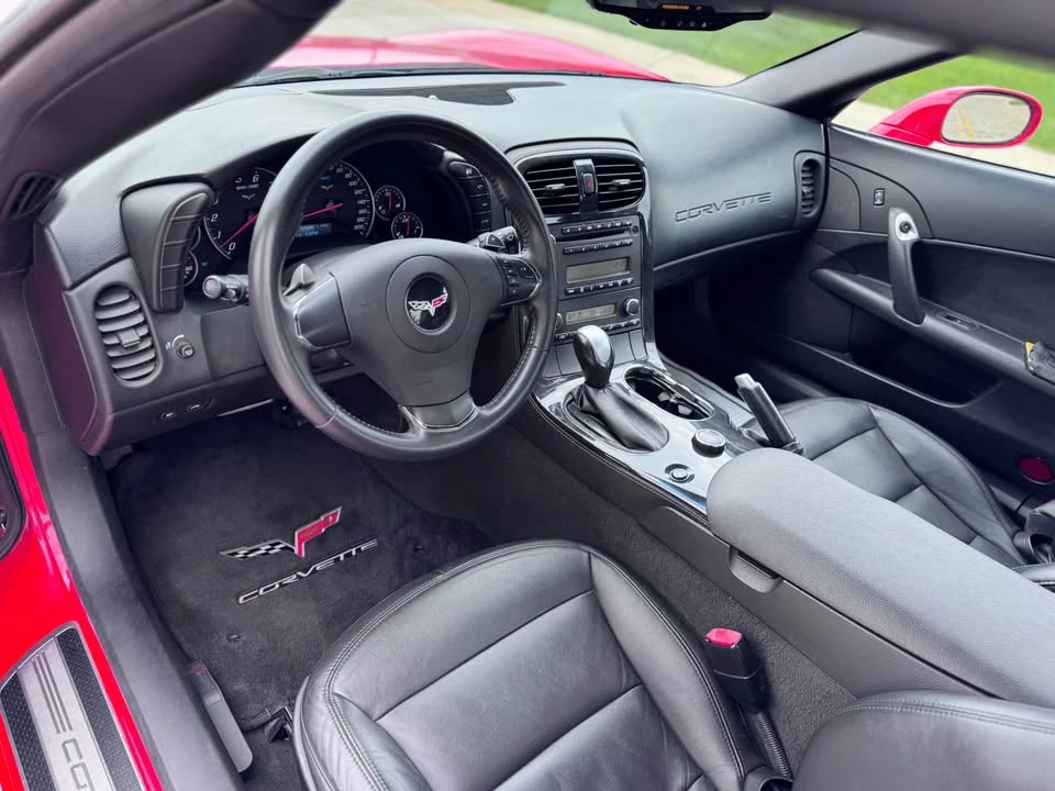 2012 Chevrolet Corvette C6 - Image 8 of 17