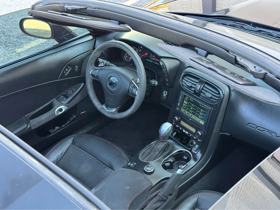 2012 Chevrolet Corvette C6 - Image 10 of 20