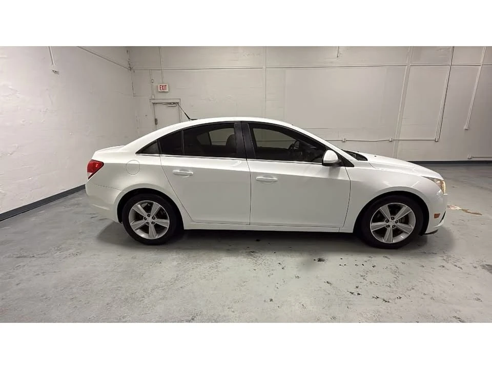 2012 Chevrolet Cruze - Image 3 of 11