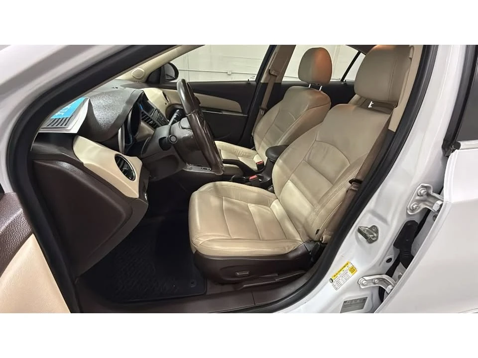 2012 Chevrolet Cruze - Image 6 of 11